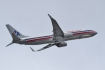 Boeing 737-823